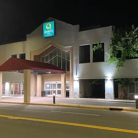 Quality Inn And Conference Center Greeley Downtown-3